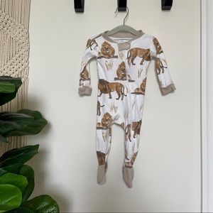 Burt’s Bees Baby Lion Footie